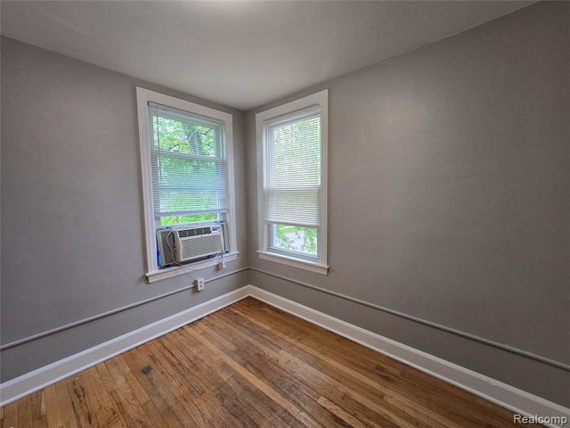 111 Ballard Street, Ypsilanti, MI 48197