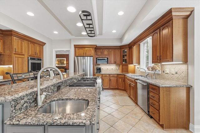 117 Lyndhurst Cir, Pine Twp, PA 15090