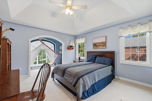 117 Lyndhurst Cir, Pine Twp, PA 15090