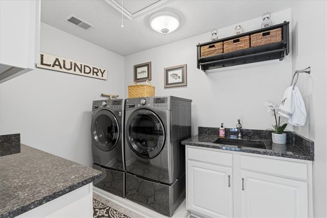 117 Lyndhurst Cir, Pine Twp, PA 15090