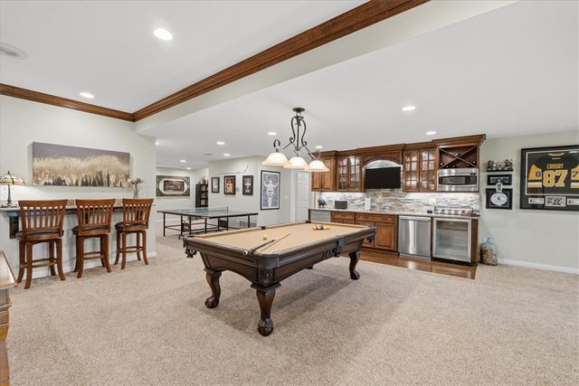 117 Lyndhurst Cir, Pine Twp, PA 15090