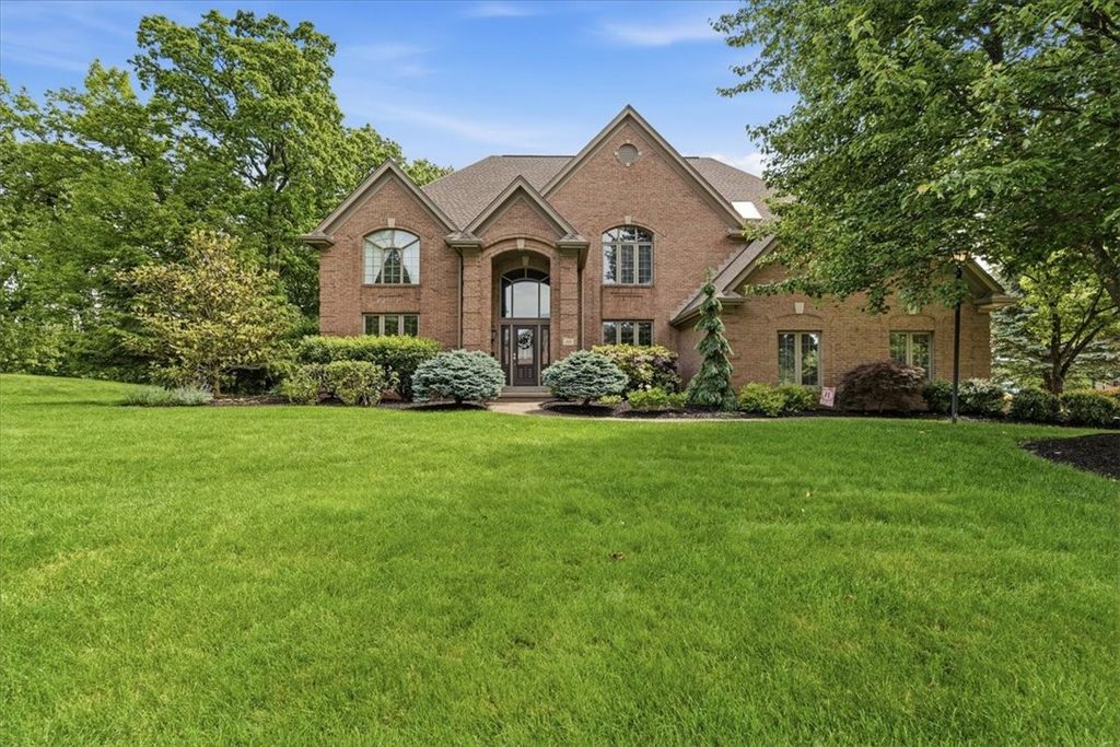 117 Lyndhurst Cir, Pine Twp, PA 15090