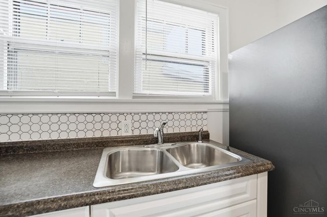 3307 Cardiff Avenue, Cincinnati, OH 45209