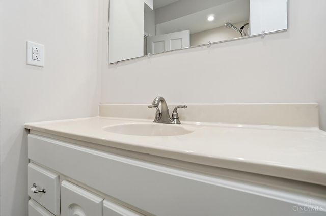 3307 Cardiff Avenue, Cincinnati, OH 45209