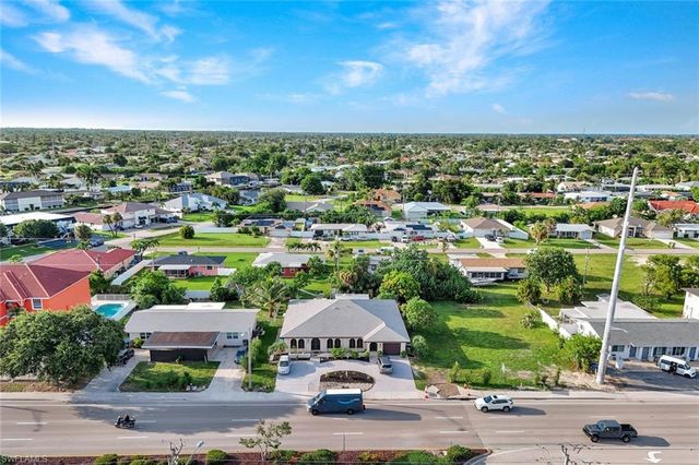 227-225 Cape Coral PKWY E, Cape Coral, FL 33904