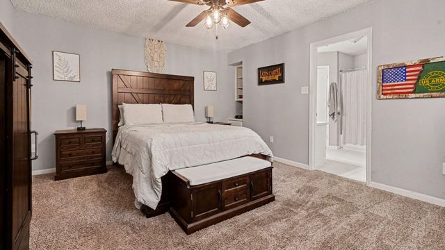 705 Meadowlark Lane, Baytown, TX 77521