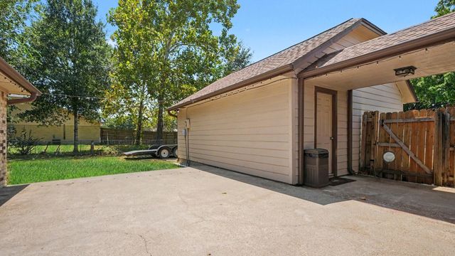 705 Meadowlark Lane, Baytown, TX 77521