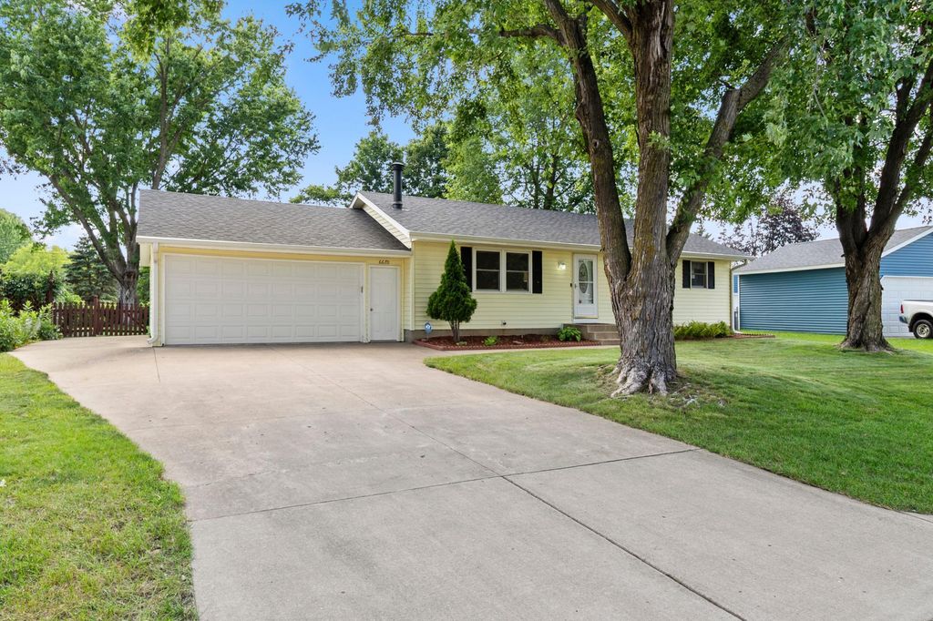 6670 169th Street W, Lakeville, MN 55024