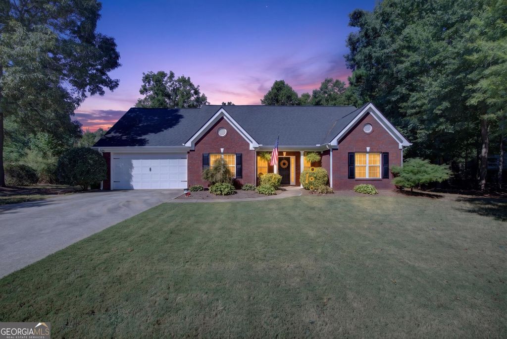 144 Feldspar Drive, Jefferson, GA 30549 — exterior