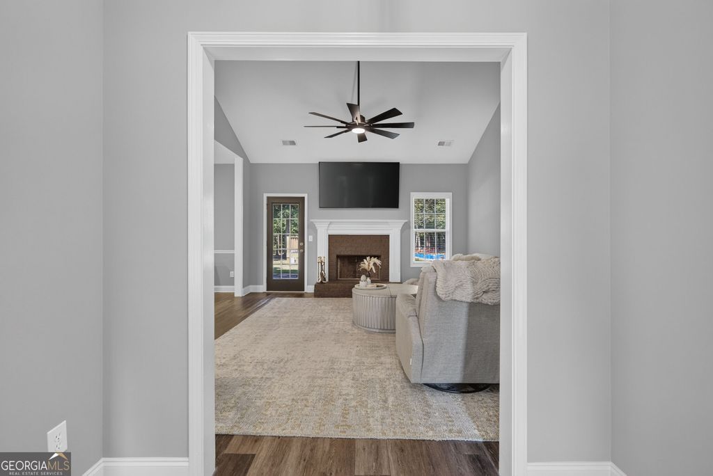 144 Feldspar Drive, Jefferson, GA 30549 — photo 4