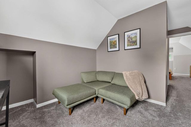 7039 W Stuth PLACE, West Allis, WI 53219