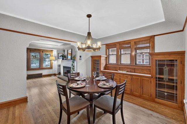 7039 W Stuth PLACE, West Allis, WI 53219