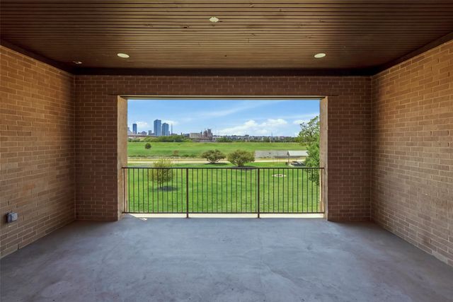 408 Vista Buena Trail, Fort Worth, TX 76111