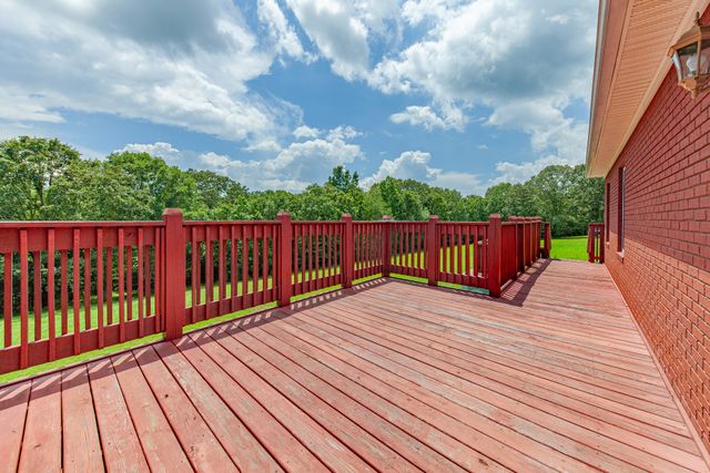 356 Stults Store Rd, Iron City, TN 38463