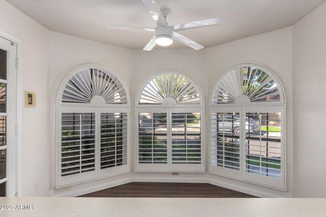 11845 N 40th Place, Phoenix, AZ 85028