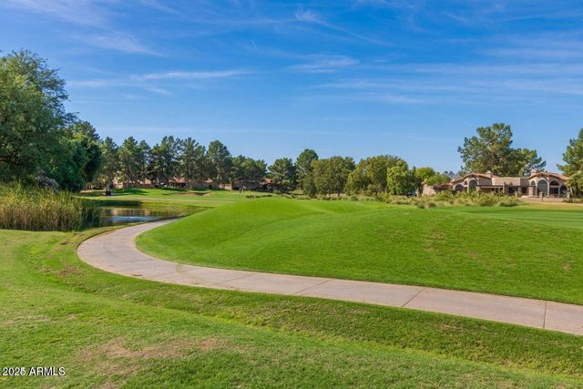 11845 N 40th Place, Phoenix, AZ 85028