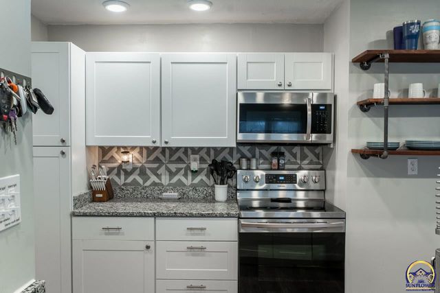 19531 US 75 HWY, Holton, KS 66436