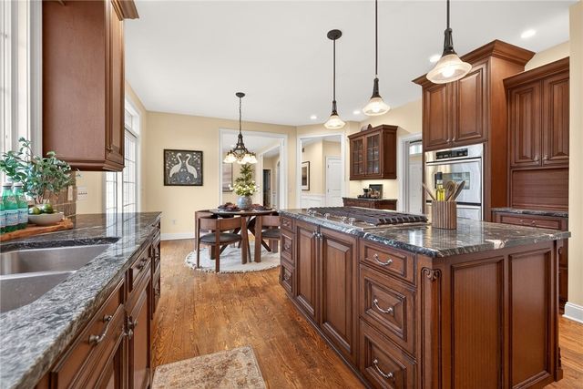 37 Amber Hill Drive, Pittsford, NY 14534