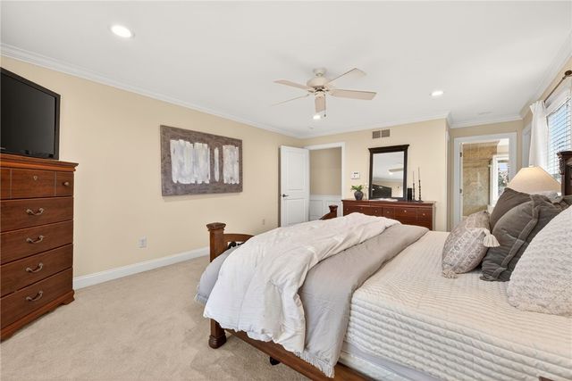 37 Amber Hill Drive, Pittsford, NY 14534