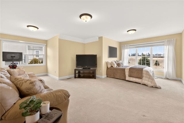 37 Amber Hill Drive, Pittsford, NY 14534