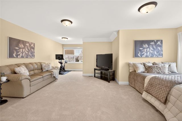 37 Amber Hill Drive, Pittsford, NY 14534