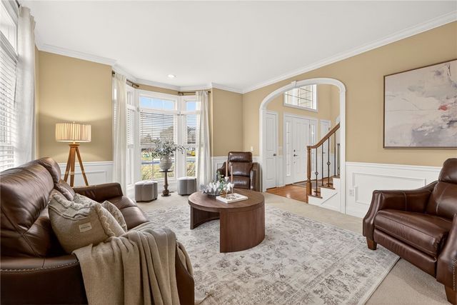 37 Amber Hill Drive, Pittsford, NY 14534