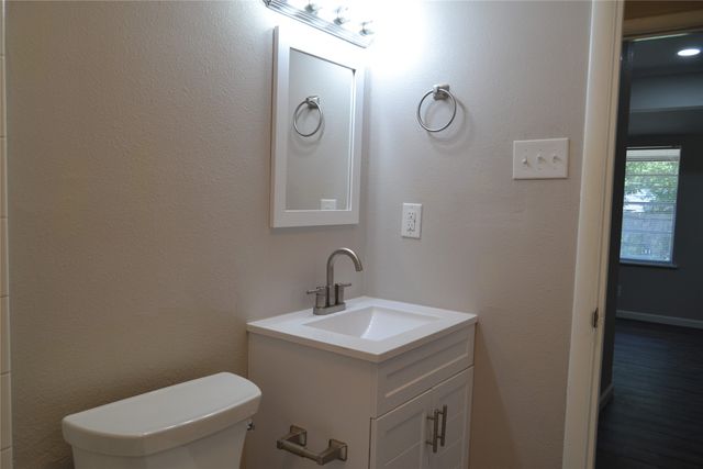 601 Hillside Drive, Sherman, TX 75090