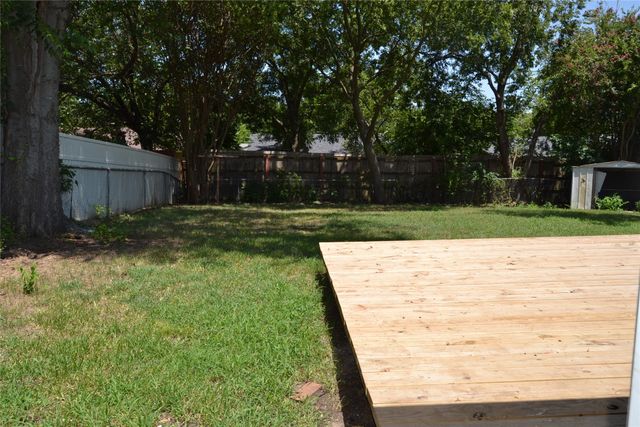 601 Hillside Drive, Sherman, TX 75090