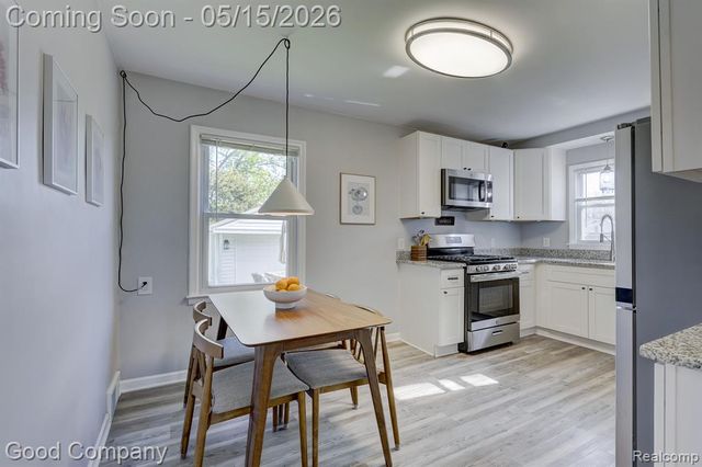 20305 Frazho Street, Saint Clair Shores, MI 48081