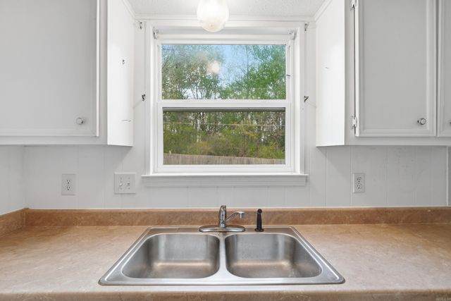 13 Donnell Drive, North Little Rock, AR 72120