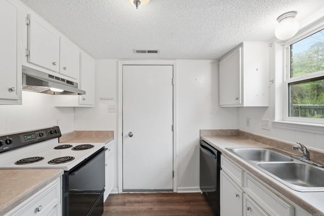 13 Donnell Drive, North Little Rock, AR 72120