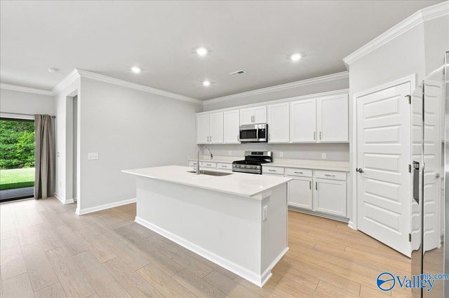 120 Southern Trail, Huntsville, AL 35811
