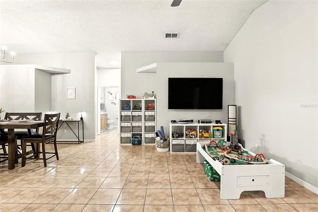 2450 SAPIER COURT, Orlando, FL 32837