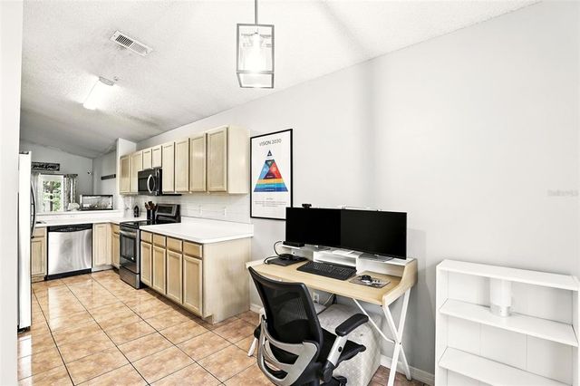 2450 SAPIER COURT, Orlando, FL 32837