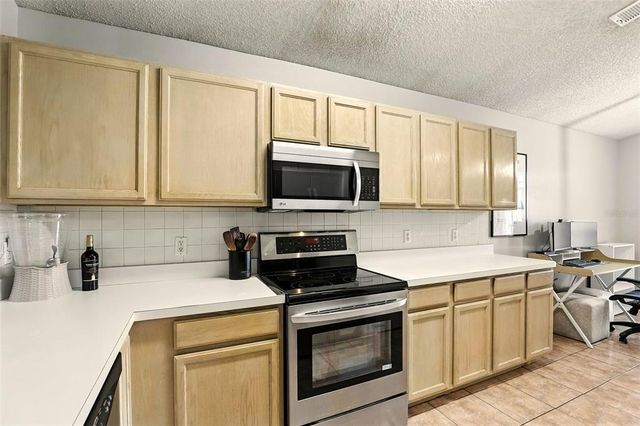 2450 SAPIER COURT, Orlando, FL 32837