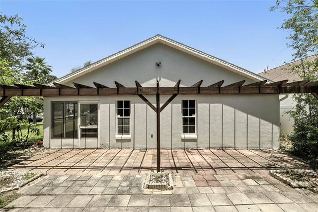2450 SAPIER COURT, Orlando, FL 32837