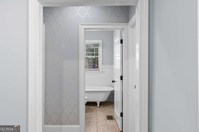 653 N Highland Avenue NE 2, Atlanta, GA 30306