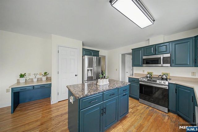 460 Shades Of Death Road, Allamuchy, NJ 07838
