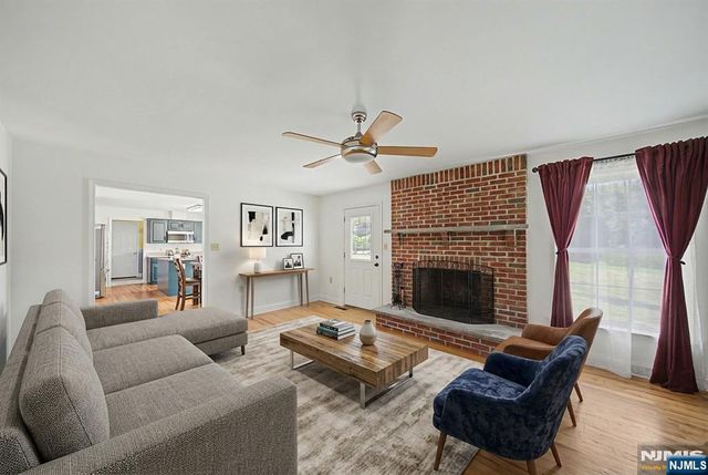 460 Shades Of Death Road, Allamuchy, NJ 07838