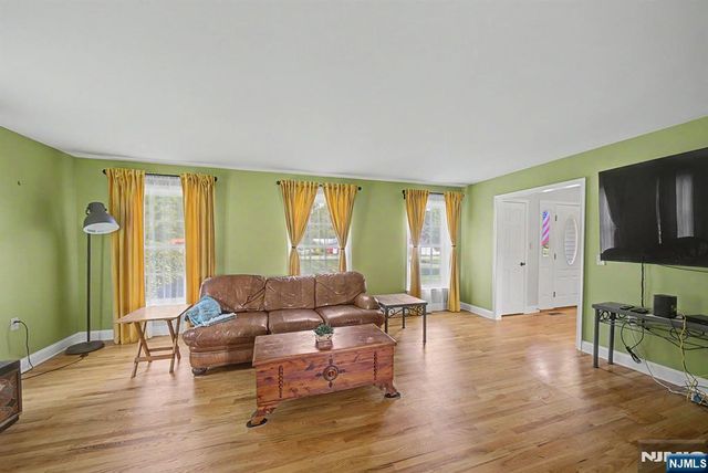 460 Shades Of Death Road, Allamuchy, NJ 07838