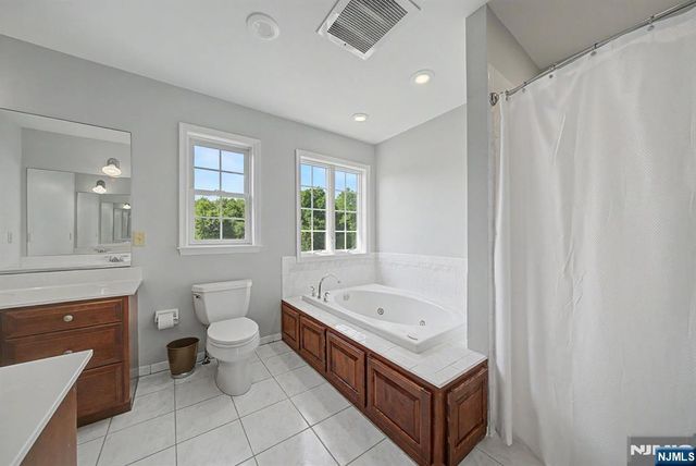 460 Shades Of Death Road, Allamuchy, NJ 07838