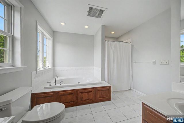 460 Shades Of Death Road, Allamuchy, NJ 07838