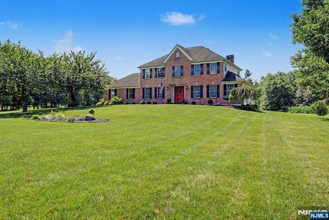 460 Shades Of Death Road, Allamuchy, NJ 07838