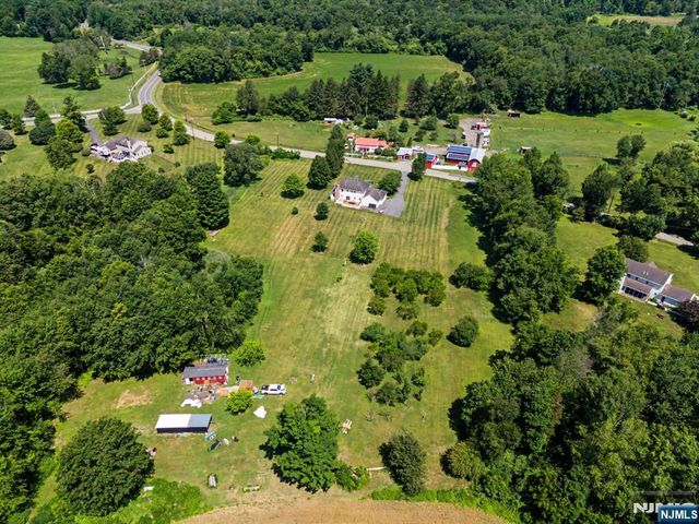 460 Shades Of Death Road, Allamuchy, NJ 07838
