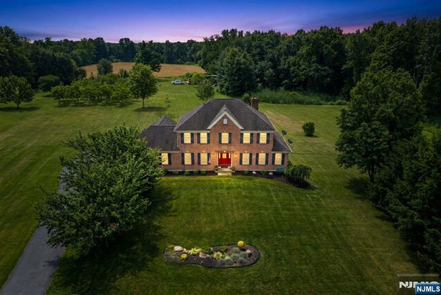 460 Shades Of Death Road, Allamuchy, NJ 07838