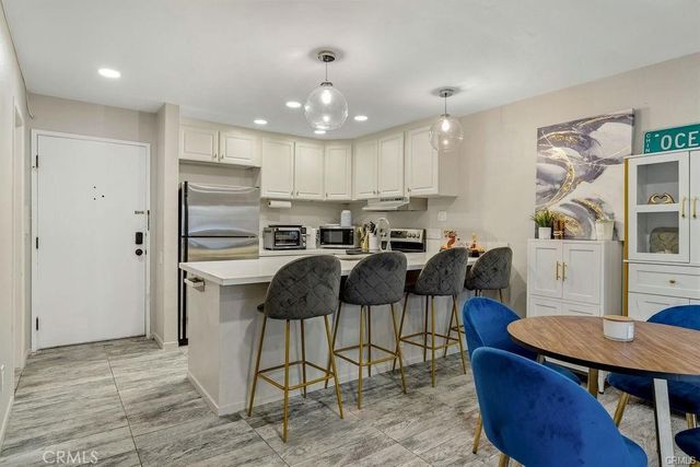 4060 Huerfano Avenue 107, San Diego, CA 92117