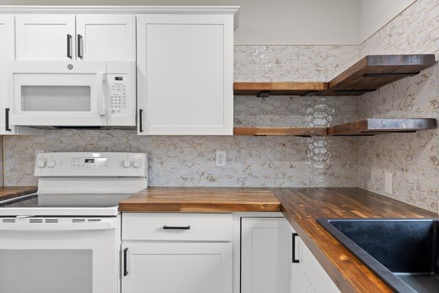 310 School Street, Rossville, GA 30741