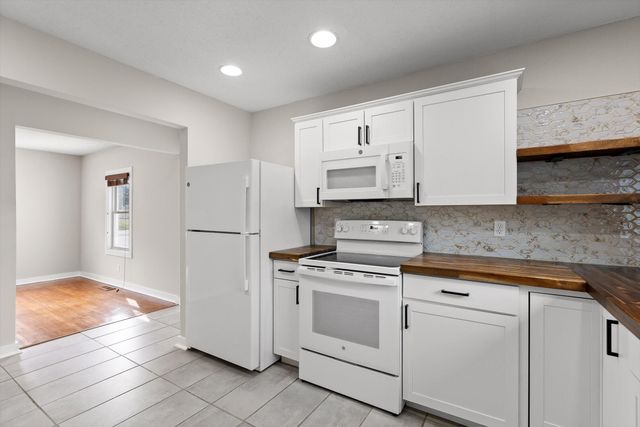 310 School Street, Rossville, GA 30741