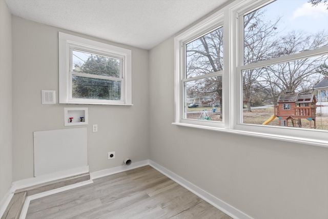 310 School Street, Rossville, GA 30741