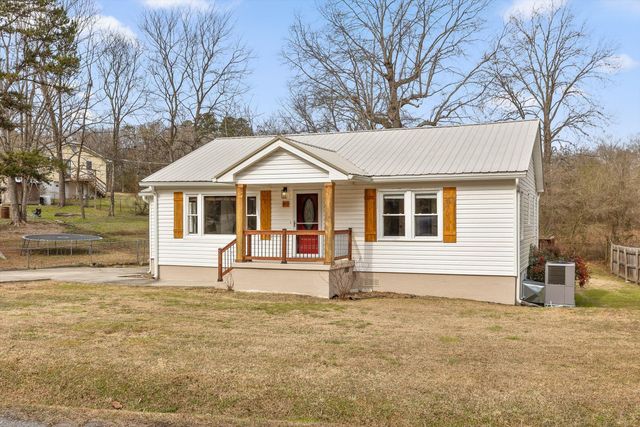 310 School Street, Rossville, GA 30741